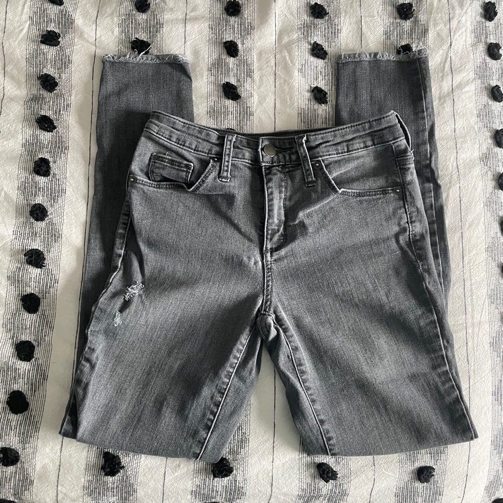 Universal Thread, distressed high rise skinny jean